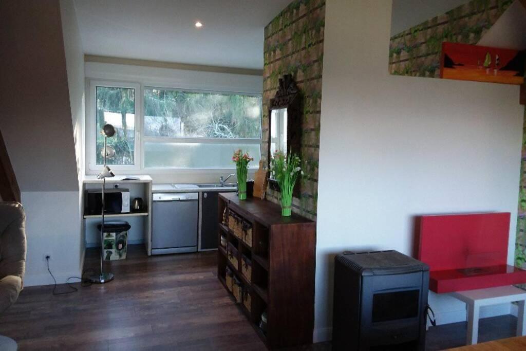Appartement Lumineux, Calme Et Panoramique !! Pouligney-Lusans Exteriör bild