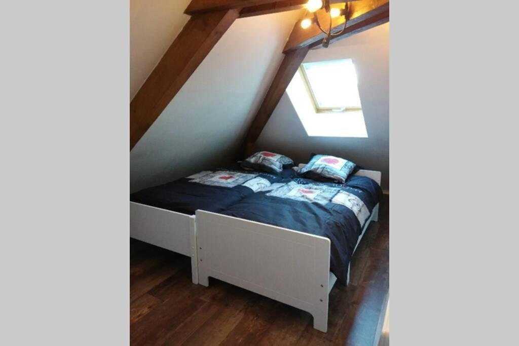 Appartement Lumineux, Calme Et Panoramique !! Pouligney-Lusans Exteriör bild